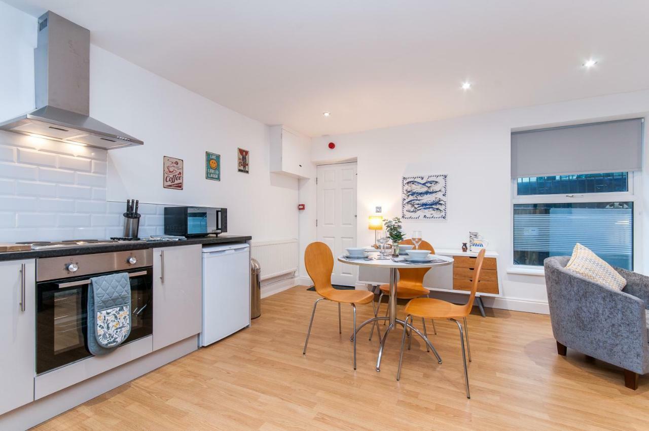5 Minutes To The Beach! Apartment มาร์เกท ภายนอก รูปภาพ